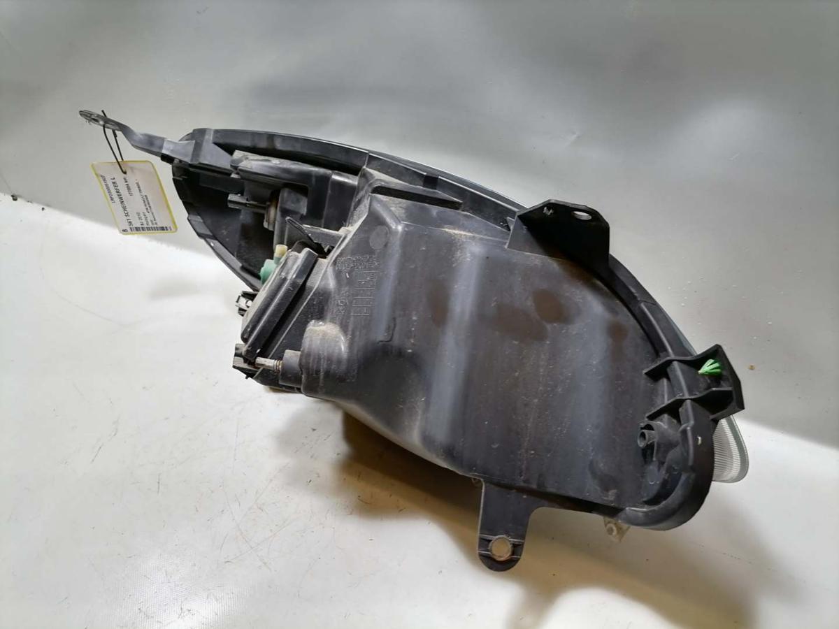 Renault Twingo 2 original Scheinwerfer vorn links Halogen Bj.2010